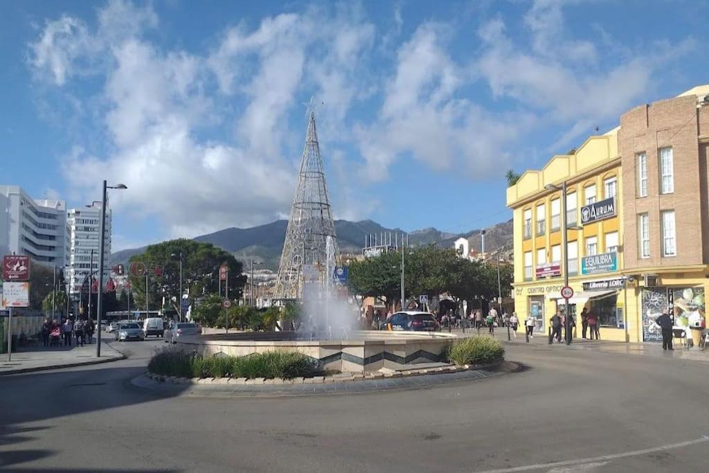 ベナルマデナAtico C/Vistas, Recep 24H, Piscinas Y Parkingアパートメント エクステリア 写真
