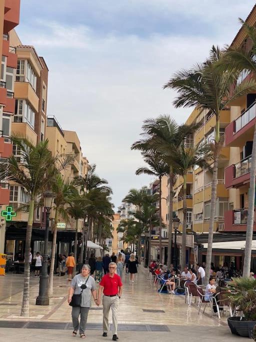 ベナルマデナAtico C/Vistas, Recep 24H, Piscinas Y Parkingアパートメント エクステリア 写真