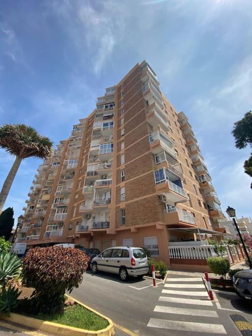 ベナルマデナAtico C/Vistas, Recep 24H, Piscinas Y Parkingアパートメント エクステリア 写真